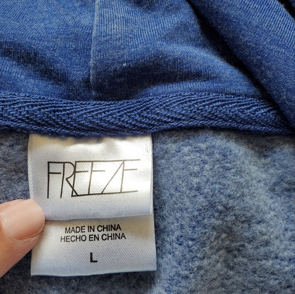 Freeze Hooded Sweatshirt.   Size L - Picture 3 of 4